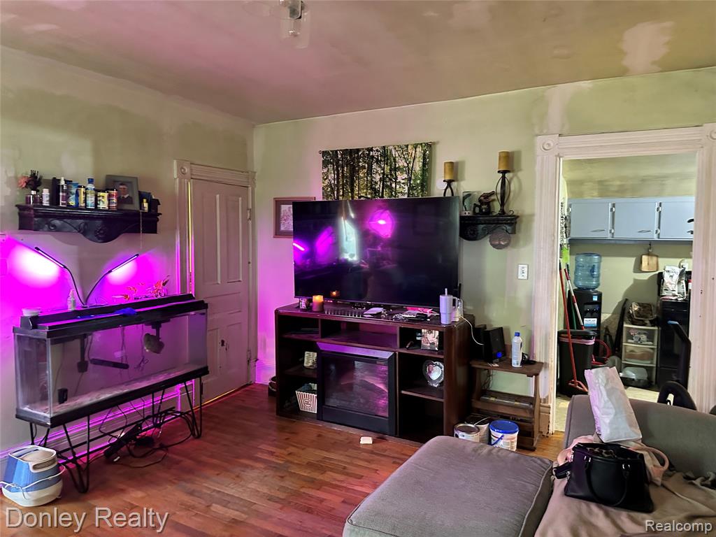 5400 Sanilac Road Snover, MI 48472 - Photo 9 of 25 Gallery Image 9