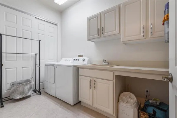 $425,000 | 54 Camino Real, Unit 504, Howey-in-the-Hills, FL 34737