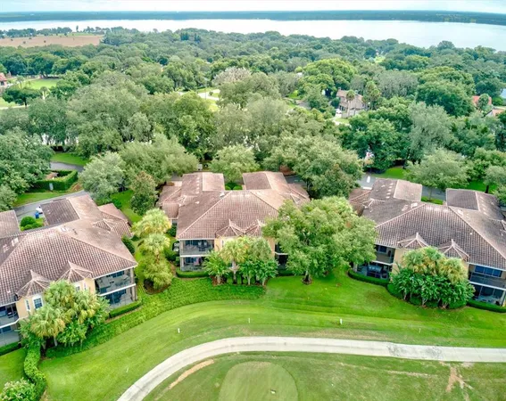 $425,000 | 54 Camino Real, Unit 504, Howey-in-the-Hills, FL 34737