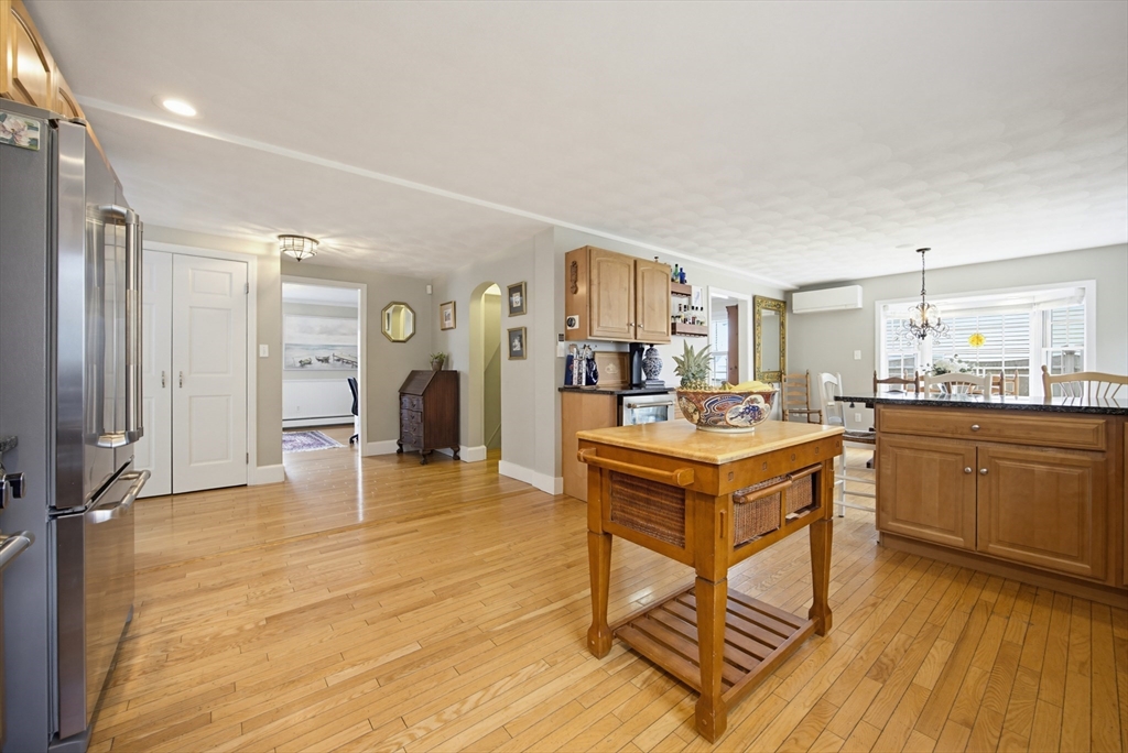 2 Sunset Road Salem, MA 01970 - Photo 10 of 27