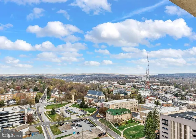 a view of a lobby with furniture
