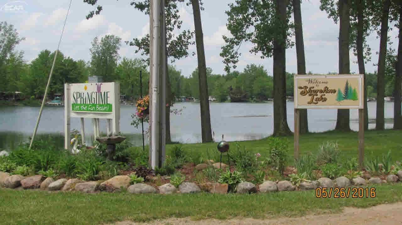 965 Tyrrell Road, Unit 107 Bancroft, MI 48414 - Photo 3 of 6