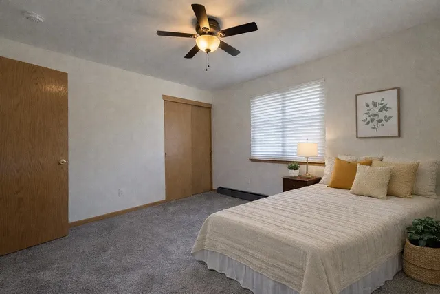 $1,300 | 2411 Brentwood Parkway, Madison, WI 53704