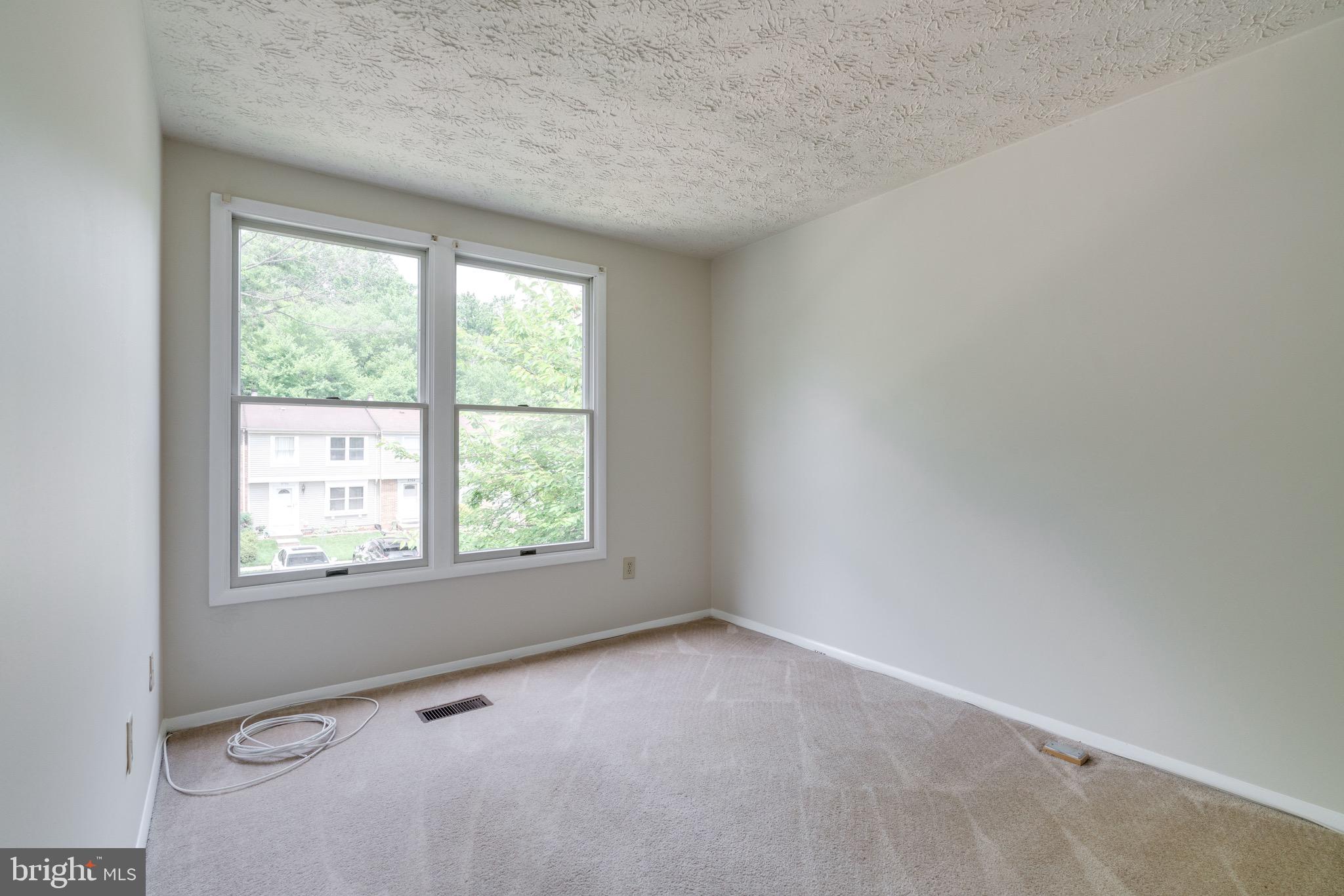 8765 Newington Commons Road Lorton, VA 22079 - Photo 24 of 51 Bedroom 2