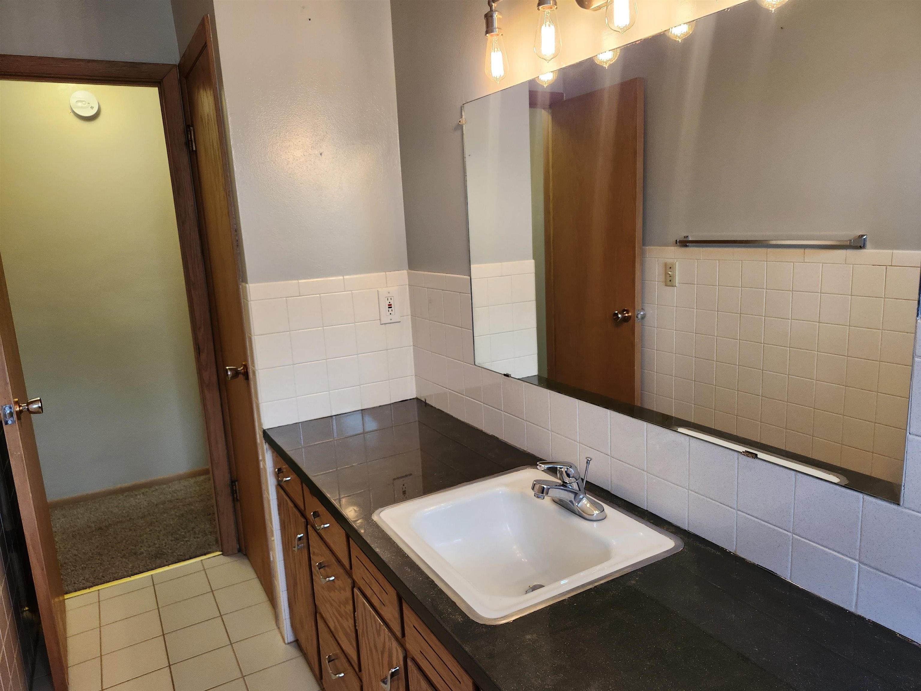 5526 Ellis Street Stevens Point, WI 54482 - Photo 12 of 35