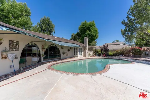 $3,900,000 | 24962 Eldorado Meadow Road, Hidden Hills, CA 91302