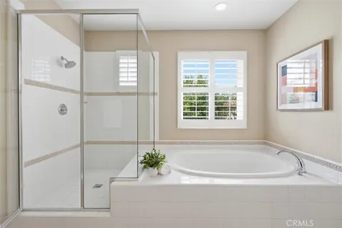 $1,999,000 | 6 Versailles, Irvine, CA 92602