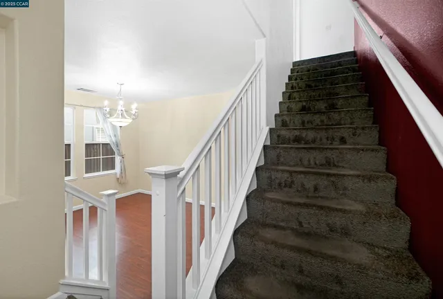 $948,000 | 5700 Oakmont Drive, Richmond, CA 94806