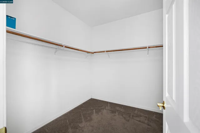 $948,000 | 5700 Oakmont Drive, Richmond, CA 94806