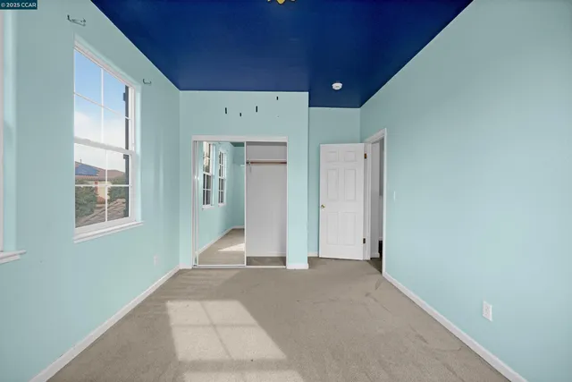 $948,000 | 5700 Oakmont Drive, Richmond, CA 94806