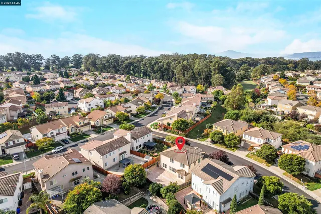 $948,000 | 5700 Oakmont Drive, Richmond, CA 94806