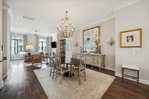 a view of a livingroom and dining room