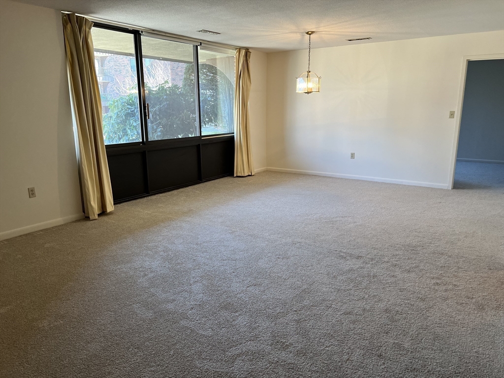 1006 Paradise Road, Unit 1F Swampscott, MA 01907 - Photo 14 of 27 Gallery Image 14