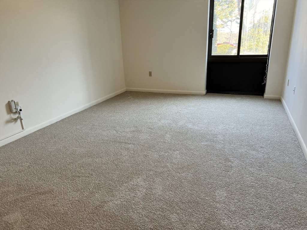 1006 Paradise Road, Unit 1F Swampscott, MA 01907 - Photo 20 of 27 Gallery Image 20
