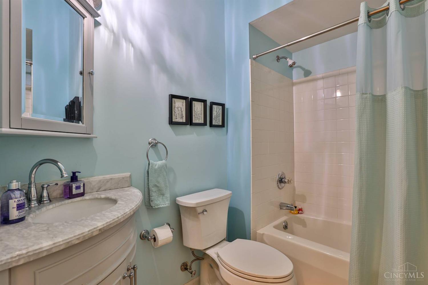 5345 Cooper Road, Unit H Montgomery, OH 45242 - Photo 24 of 32