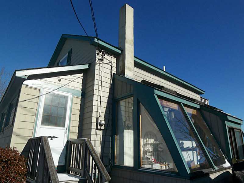 1225 Anthony Road Portsmouth, RI 02871 - Photo 2 of 9 Exterior Front.