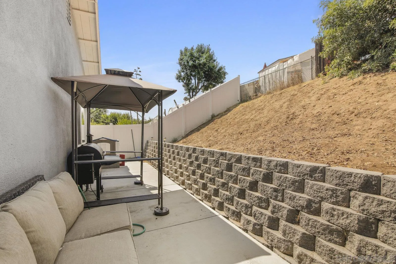 10442 Nate Way Santee, CA 92071 - Photo 24 of 31 a view of balcony with furniture