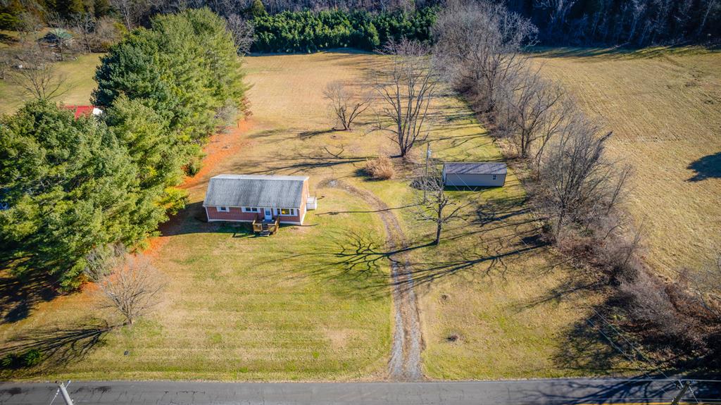 18632 Cleveland Road Abingdon, VA 24211 - Photo 24 of 25 Gallery Image 24