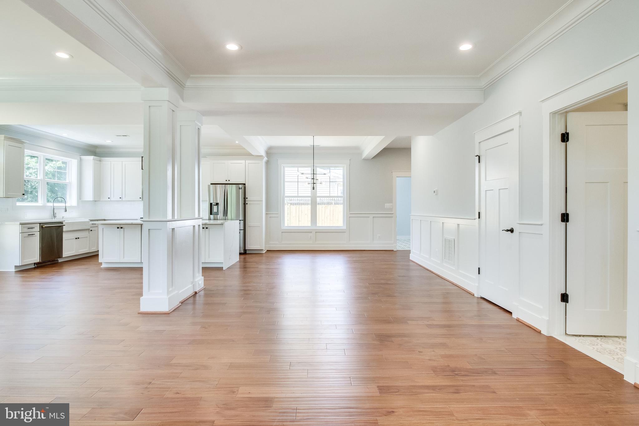 7115 Alger Road Falls Church, VA 22042 - Photo 3 of 13 Gallery Image 3