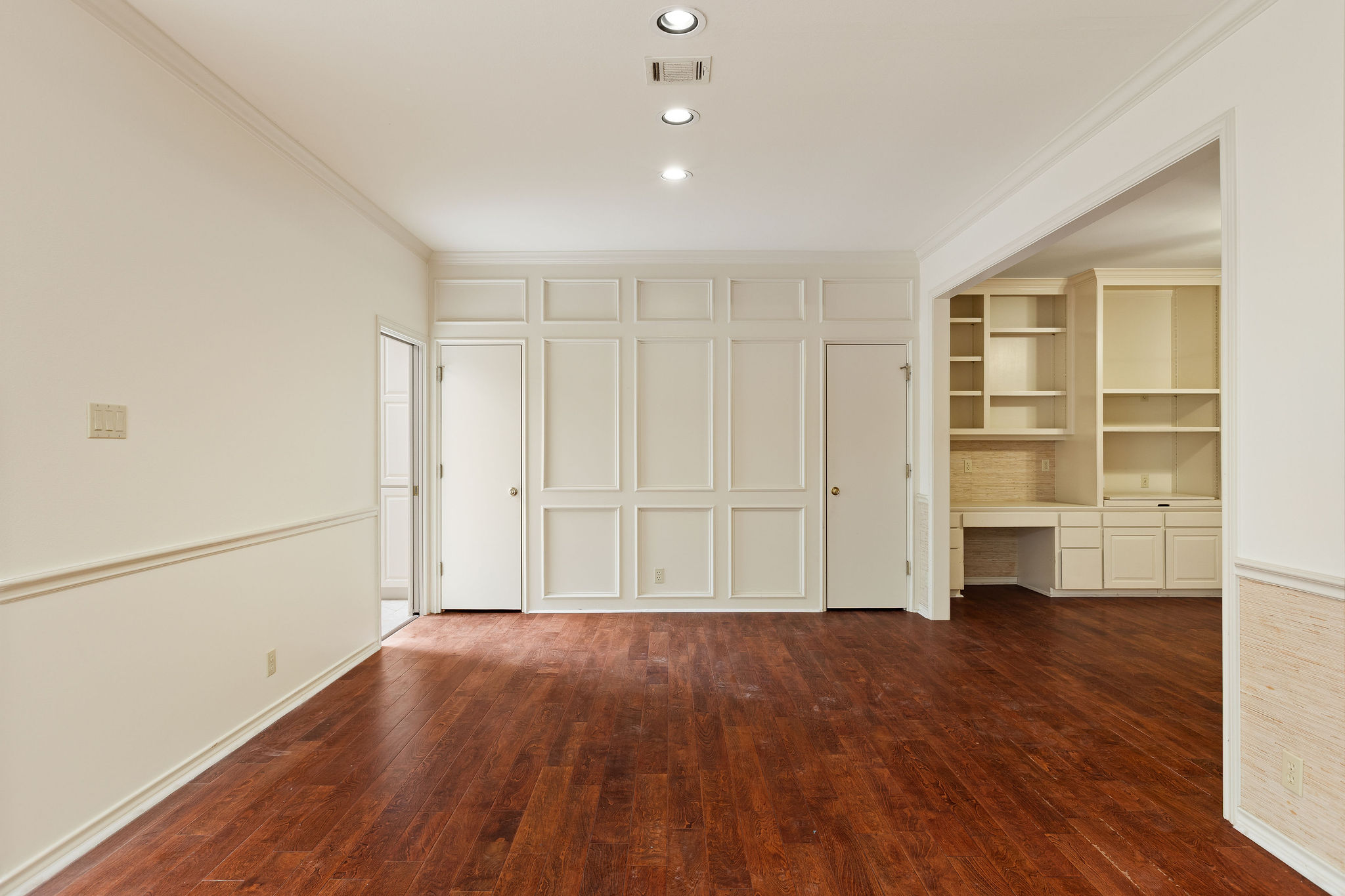 2834 Montebello Road, Unit B11 Austin, TX 78746 - Photo 13 of 39