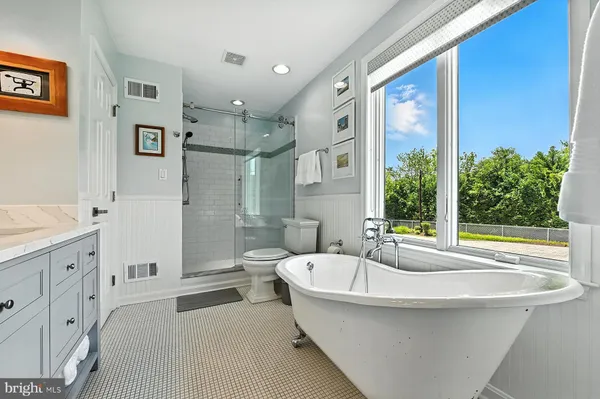 $3,145,000 | 3307 Harness Creek Road, Annapolis, MD 21403