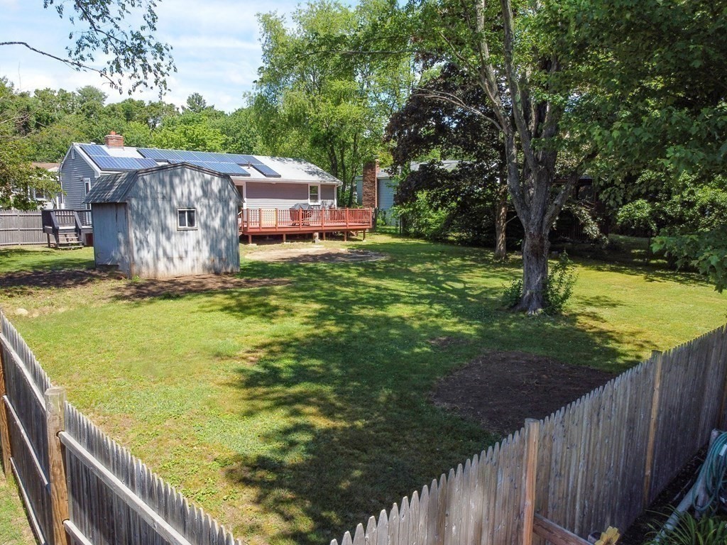 27 Standish Road Bellingham, MA 02019 - Photo 12 of 18 Gallery Image 12