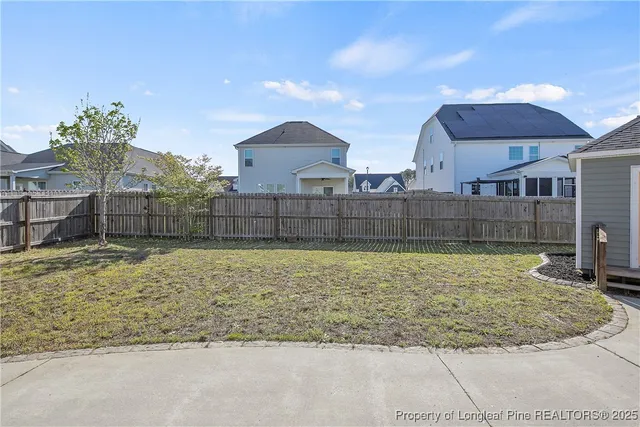 $2,250 | 688 Stonebriar Avenue, Raeford, NC 28376