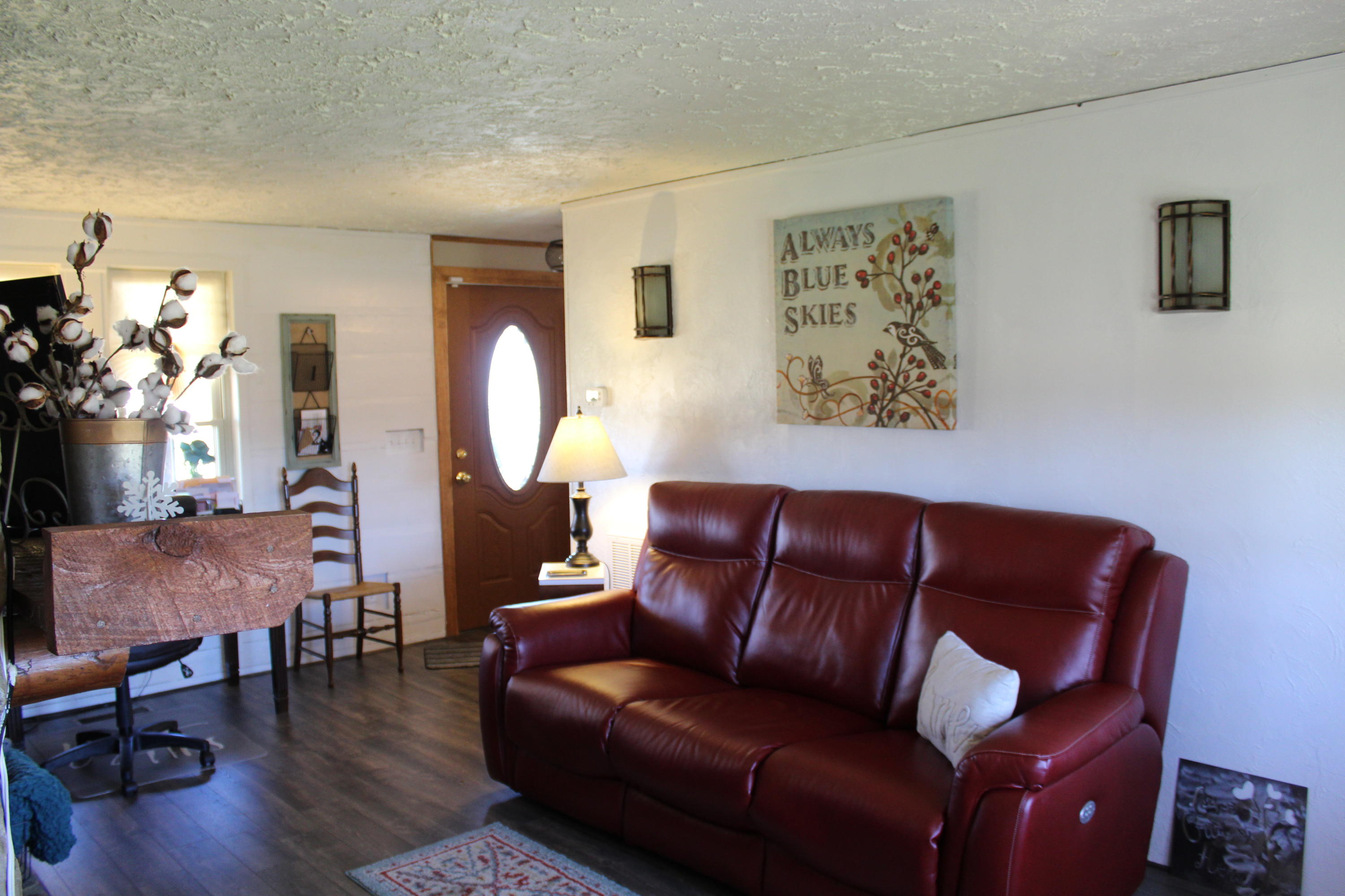 284 Stanley Hood Road Crossville, TN 38571 - Photo 2 of 23 IMG_1057