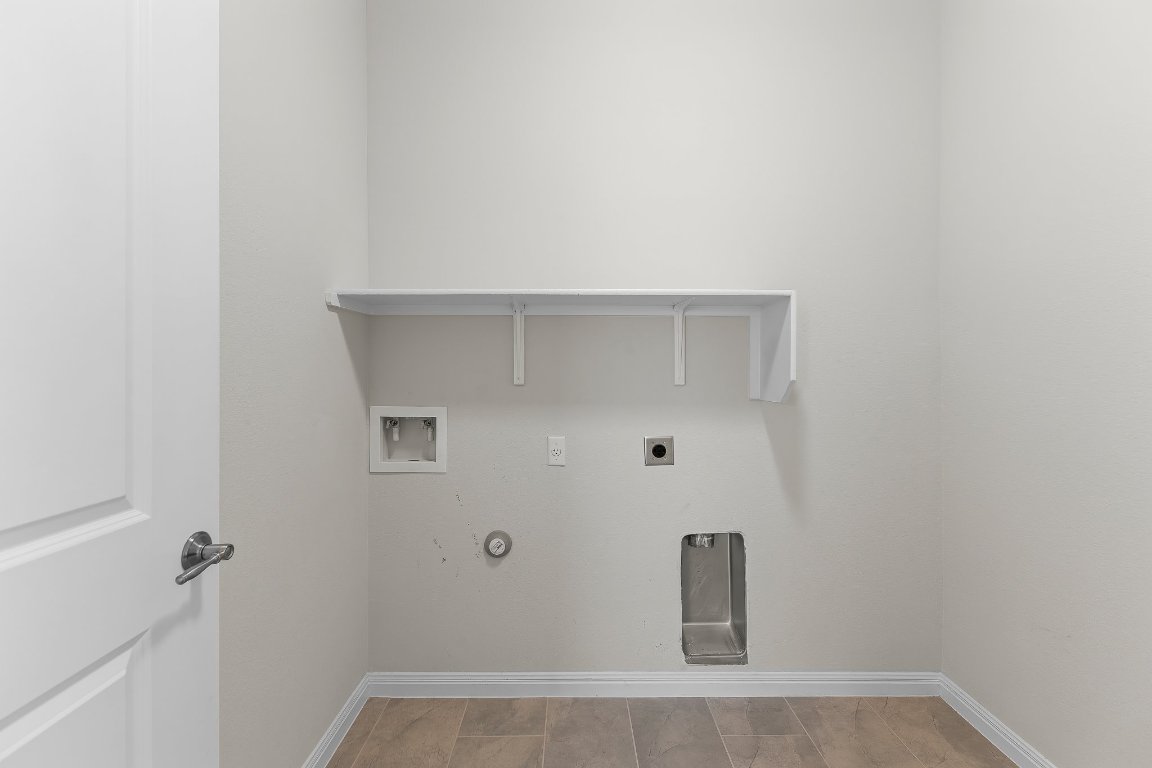 608 Kite Ridge Street Georgetown, TX 78633 - Photo 33 of 39 a view of room