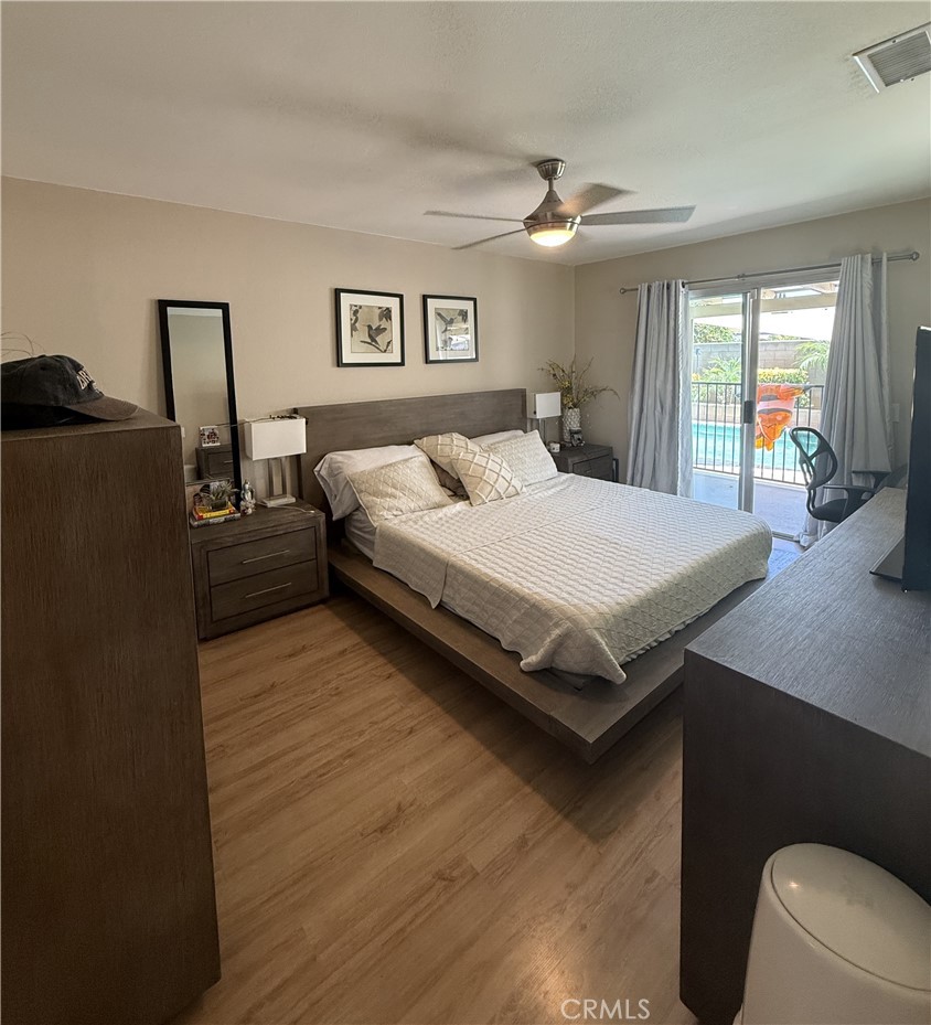 3165 Weatherby Drive Riverside, CA 92503 - Photo 16 of 30 Primary Bedroom