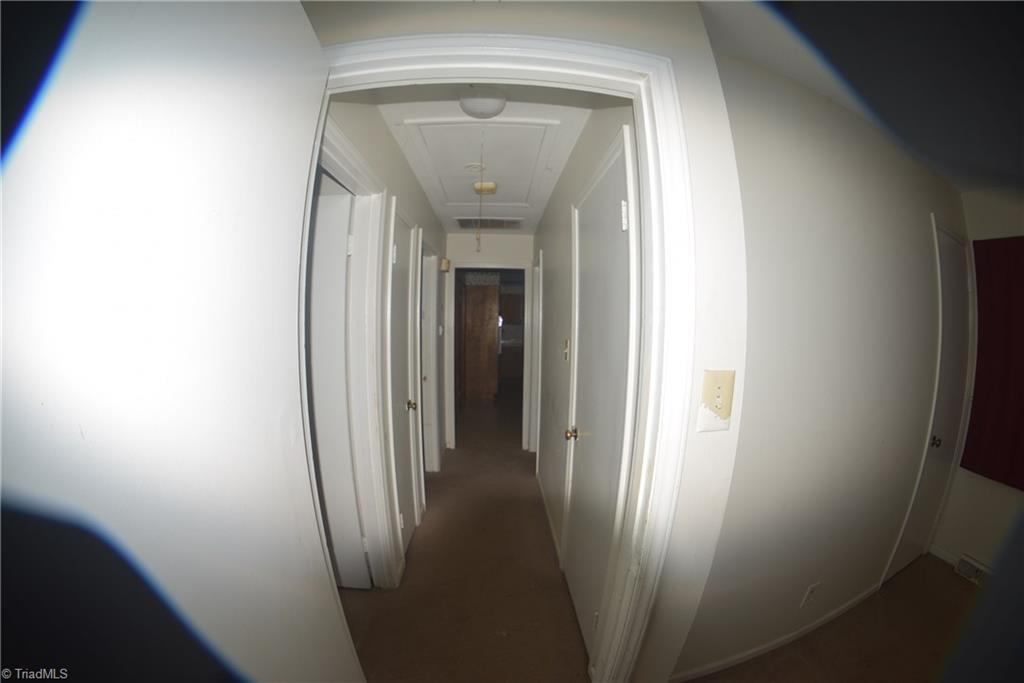 2508 Fernbrook Road Greensboro, NC 27405 - Photo 8 of 14 Hallway