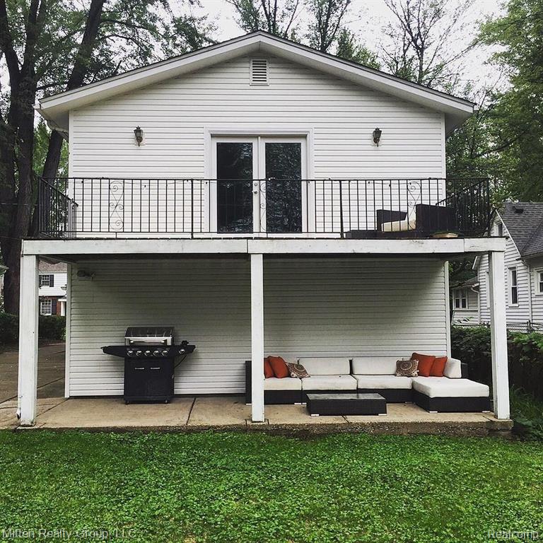 272 Ridgemont Road Grosse Pointe Farms, MI 48236 - Photo 26 of 29