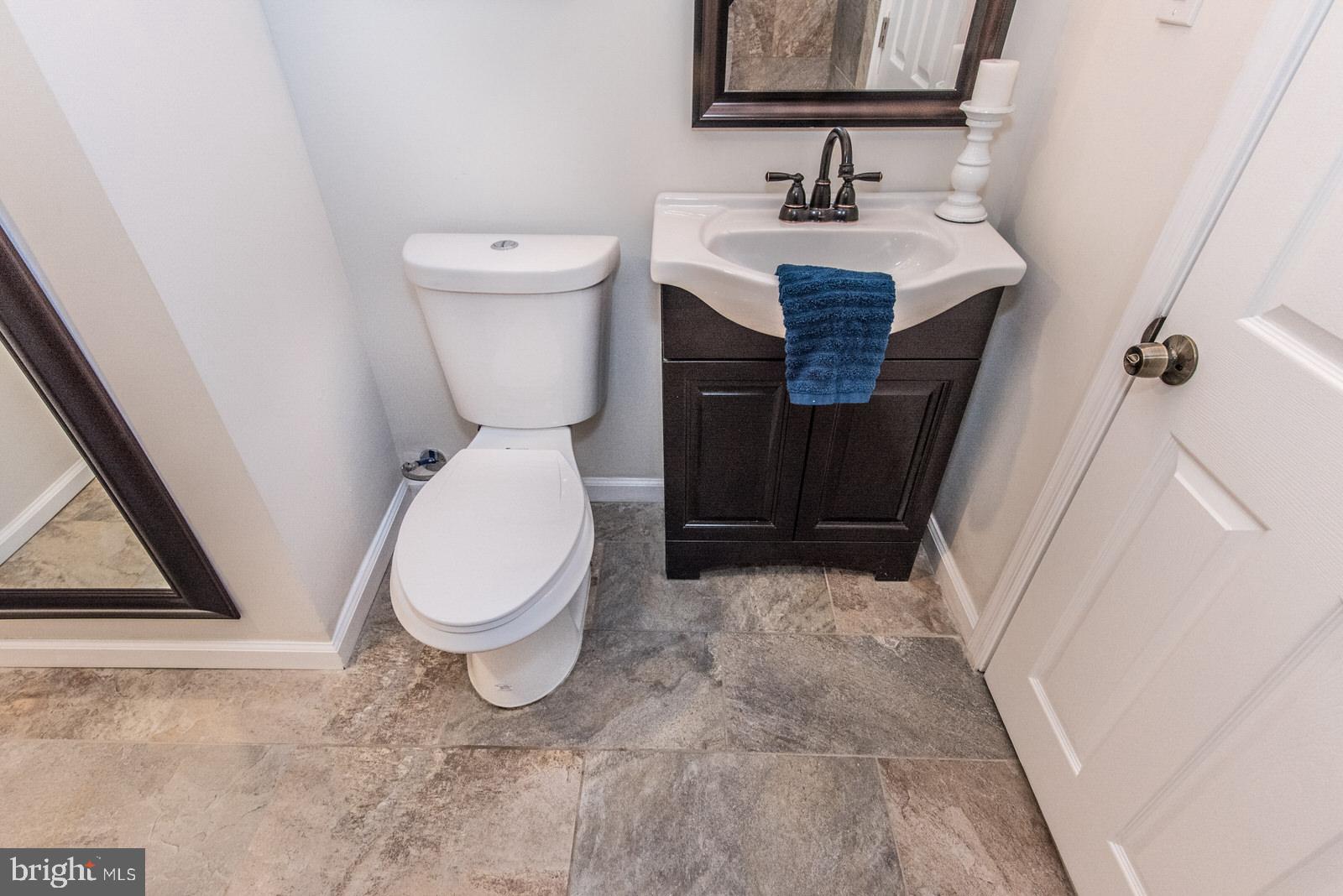 7426 Beverly Road Philadelphia, PA 19138 - Photo 25 of 40 Main Bathroom