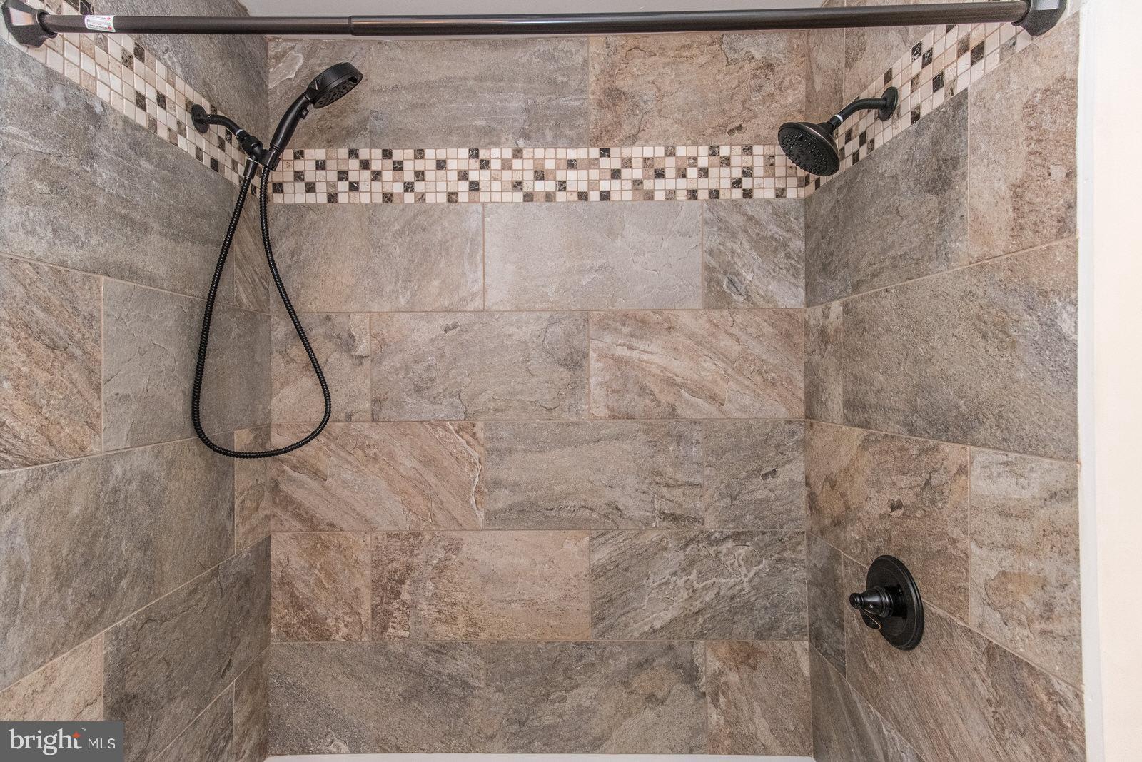 7426 Beverly Road Philadelphia, PA 19138 - Photo 27 of 40 Shower with dual heads