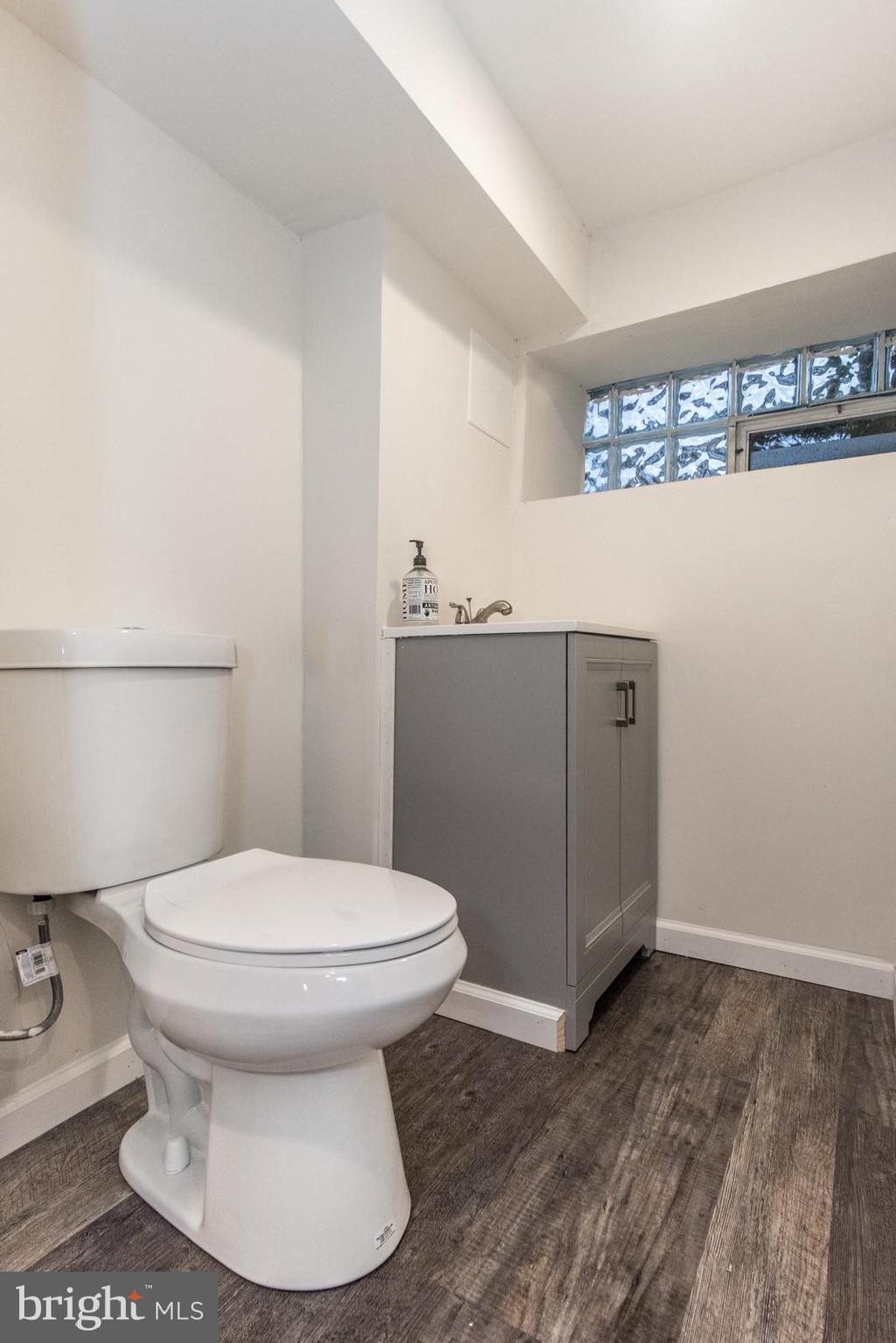 7426 Beverly Road Philadelphia, PA 19138 - Photo 37 of 40 Basement bathroom