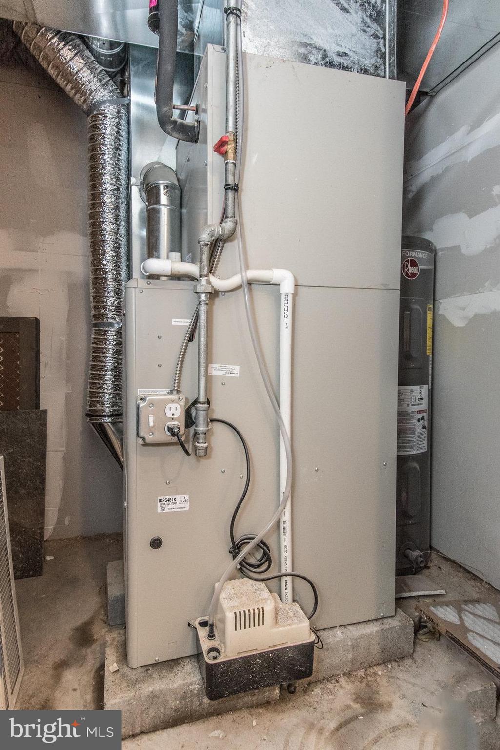 7426 Beverly Road Philadelphia, PA 19138 - Photo 39 of 40 Heating system