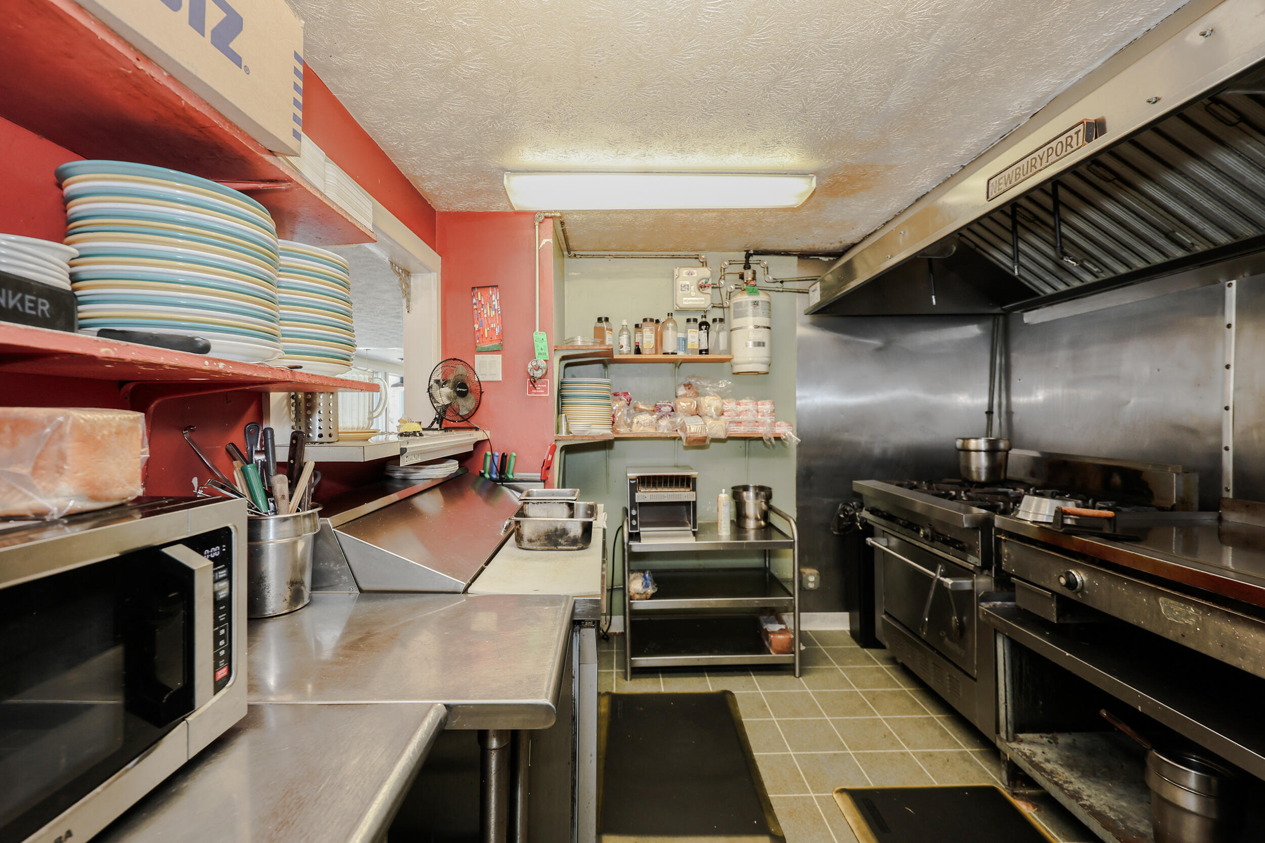 30 York Street, Unit 1 Kennebunk, ME 04043 - Photo 22 of 65 Room 3 / Kitchen