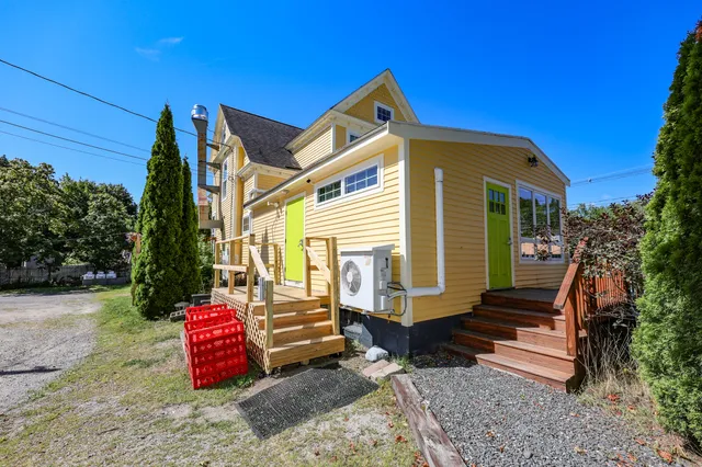 $779,000 | 30 York Street, Unit 1, Kennebunk, ME 04043