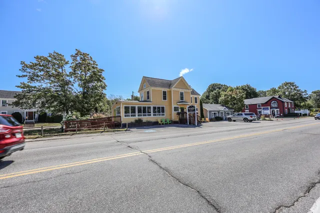 $779,000 | 30 York Street, Unit 1, Kennebunk, ME 04043