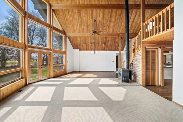 $675,000 | 5N584 Dunham Trails Road, Wayne, IL 60184