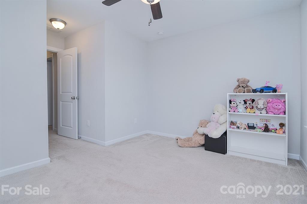 1411 Calum Way Fort Mill, SC 29708 - Photo 22 of 37