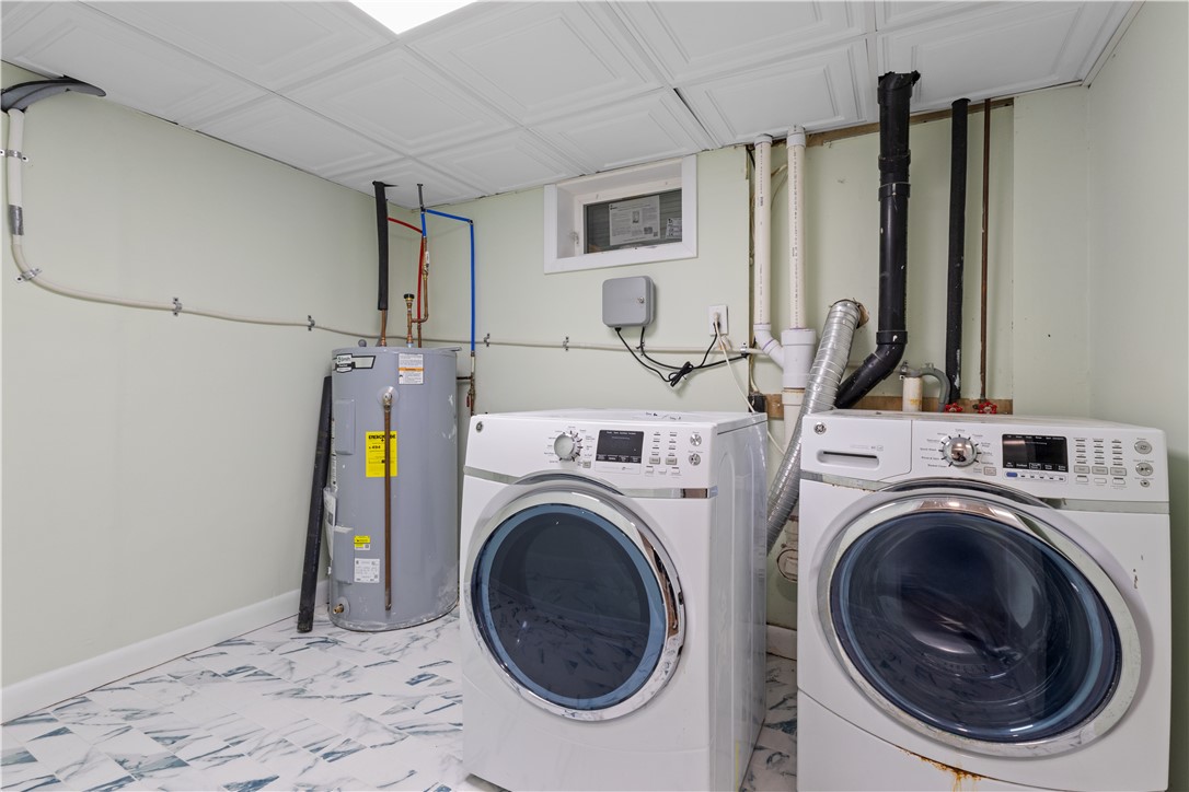 446 Atlantic Avenue Westerly, RI 02891 - Photo 24 of 36