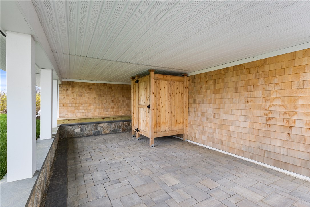 446 Atlantic Avenue Westerly, RI 02891 - Photo 29 of 36