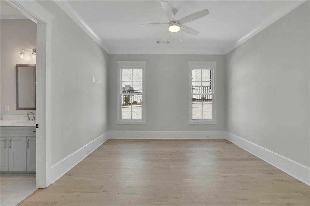 123 Candler Loop Acworth, GA 30101 - Photo 23 of 34 an empty room with windows and closet
