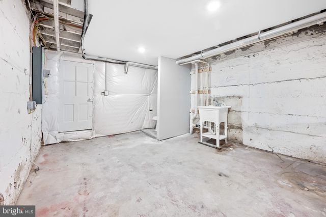 $395,000 | 814 Union Avenue, Baltimore, MD 21211