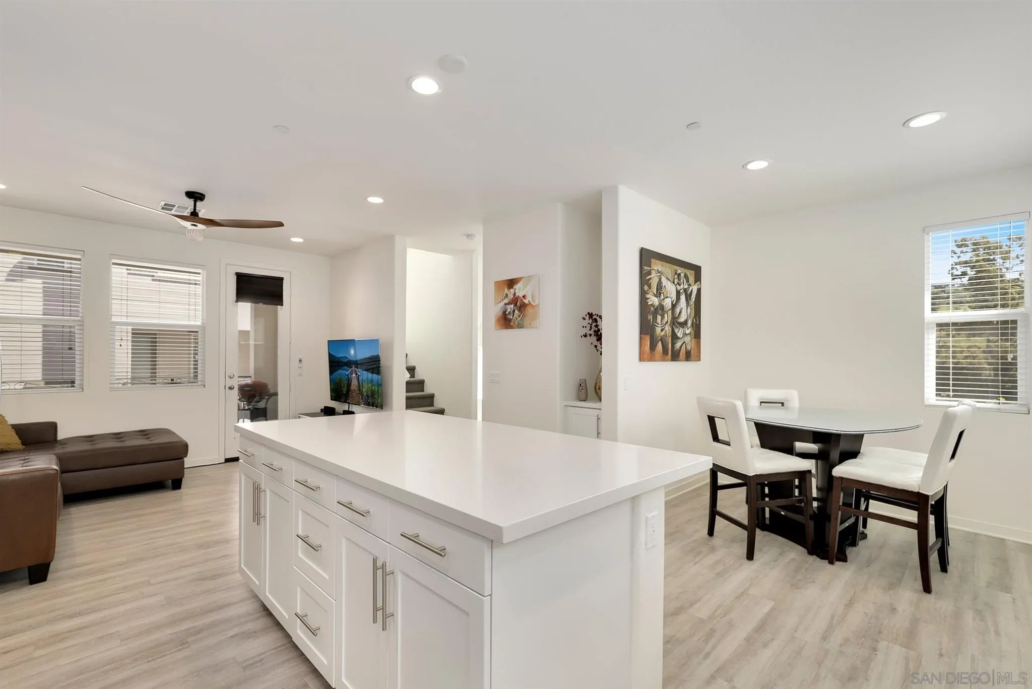 4217 Mission Ranch Way Oceanside, CA 92057 - Photo 8 of 23 Gallery Image 8