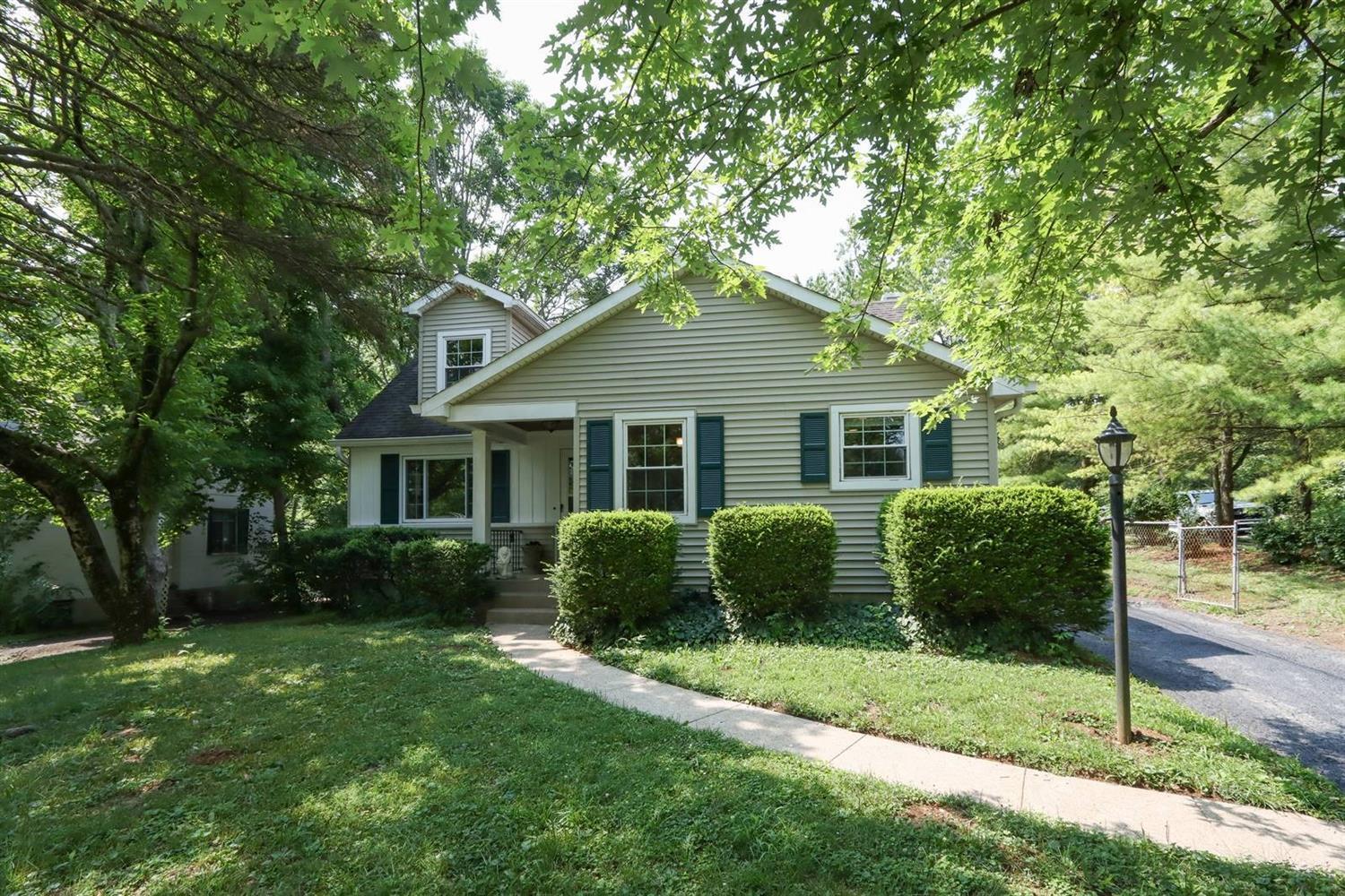 509 East Sharon Road Glendale, OH 45246 - Photo 1 of 1