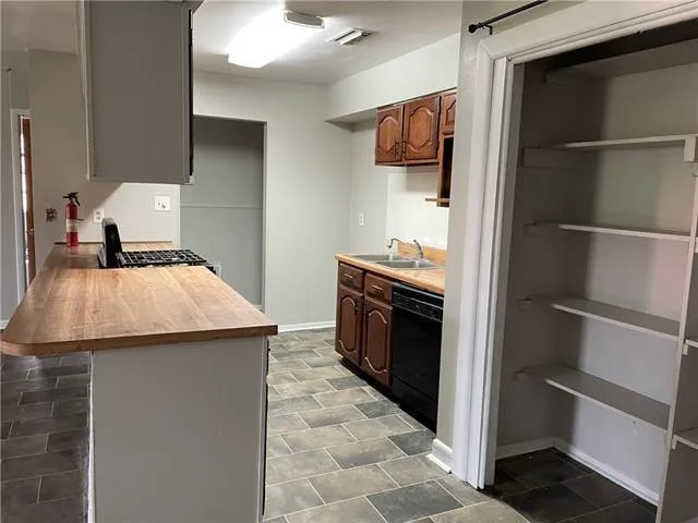 $1,500 | 5160 Highland Drive, Marrero, LA 70072