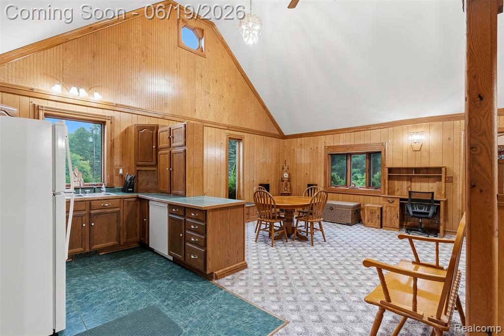 6109 North State Road Davison, MI 48423 - Photo 10 of 39