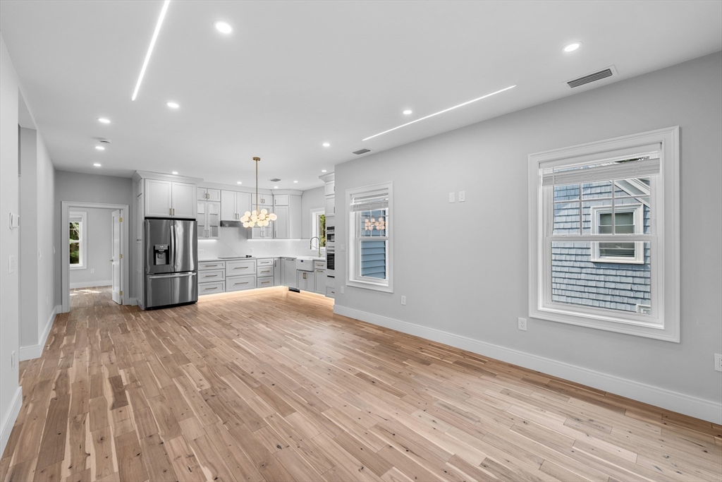 30 Pitman Road, Unit 2 Swampscott, MA 01907 - Photo 8 of 42